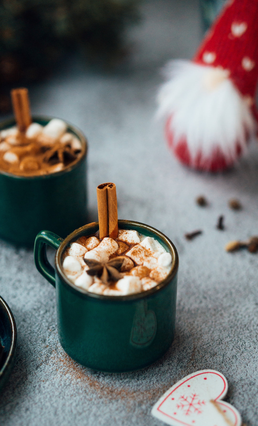 Winter Drinks: Chai Latte & Spiced Chocolate